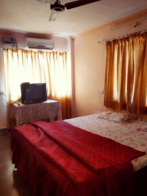Gayatri Holiday Home